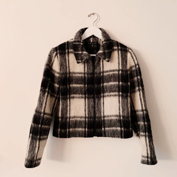 Jackets & Blazers - Mohair Cropped Jacket